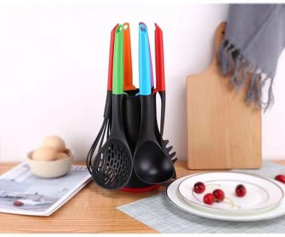 China Sustainable Hot Sales PP Handle Nylon Cookware Set Nylon Kitchenware Utensils Set for sale