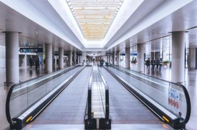 China Automatischer Rollsteig-Rolltreppen-Fuji-Flughafen-Passagier-Förderer zu verkaufen