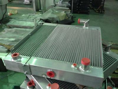 China Aluminium plaat-Bar Warmtewisselaar voor motor het koelen wordt gebruikt die Te koop