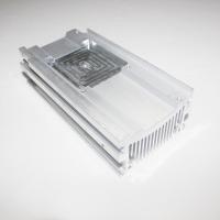 Китай AL6063 изготовленный на заказ алюминиевый теплоотвод, оборудование индустрии прессовал алюминиевый профиль продается