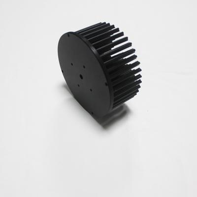 Κίνα Μαύρο αργίλιο Heatsink, εξωθημένο αργίλιο Heatsink ODM Al1050 γύρω από προς πώληση