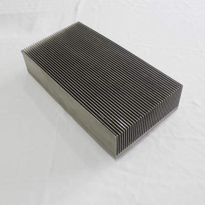 Chine Anti radiateur d'oxydation avec le caloduc, radiateur antirouille de tube de cuivre de commande numérique par ordinateur à vendre