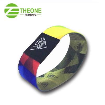 China Tracking 13.56MHz RFID Polyester Custom Fabric Elastic Wristband For Festival Or Event With Heat Transfer Printing for sale