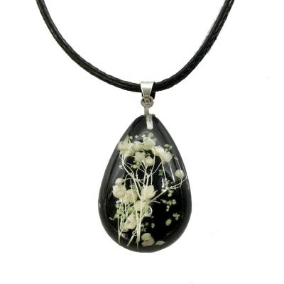 China CLASSIC Fashionable Pressed Flower Pendant Necklace Real Tear Drop Chocker Collar Necklace for sale