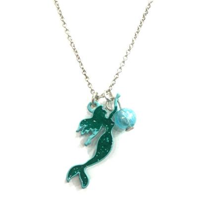 China Trendy Cute Green Glitter Mermaid Necklace Charm Mermaid Fashion Pendant Necklace for sale