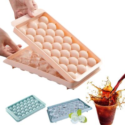 China 2022 Amazon Sales Food Grade PP Kitchen Portable 18 Holes 33 Holes Hot Sustainable Acceptable Portable Ice Ball Maker for sale