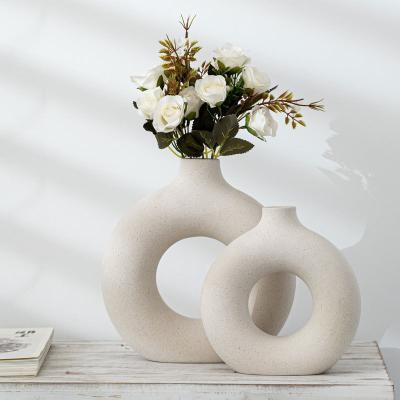 China Simple minimalist ceramic vase craft creative jewelry ornament decorative flower arrangement for sale