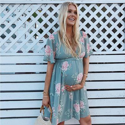 China Floral Anti-Static Women Casual Maternity Care Plus Size Mid Length Maternity Dress for sale