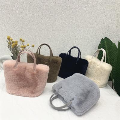 China Autumn Winter New Style Female Large Capacity Convenient Shoulder Tote Bags Fashion Plush Bags Women's Handbags for sale