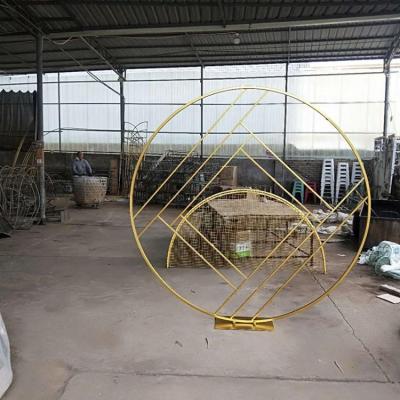 China Durable / Beautiful A&C Round Metal Mesh Backdrop For Wedding for sale