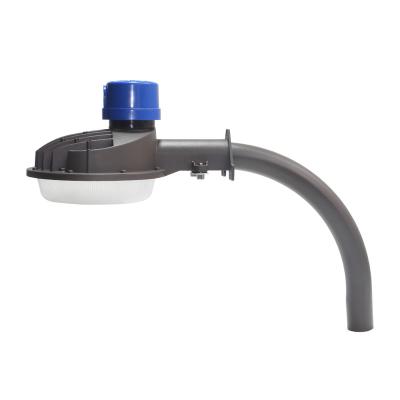 China Wet Locations Available US Inventory LEDSION 55W LED Dusk to Dawn Barn Light Outdoor Security Area Lights with IP65 Waterproof Photocell Mounting Arm for sale