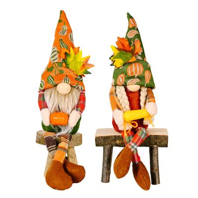 China New Autumn Home Decoration Burlap Handmade Long Dangle Leg Maple Pumpkin Autumn Decorative Gnome For Thanksgiving Day Gift for sale