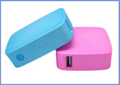 China High performance Portable external Universal Power Bank for smartphone Pink , Blue Color for sale