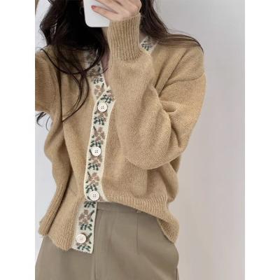 China New Design 12GG Anti-wrinkle 2021 Autumn Slim Coat Floral Collar Knit Cardigan For Elegant Women for sale