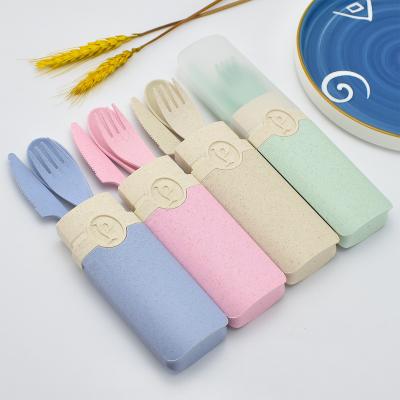 China 3Pcs Cutlery Maker Wheat Straw Cutlery Plastic Knife Fork Spoon Sustainable Reusable Portable Eco Friendly Flatware Sets With Case for sale