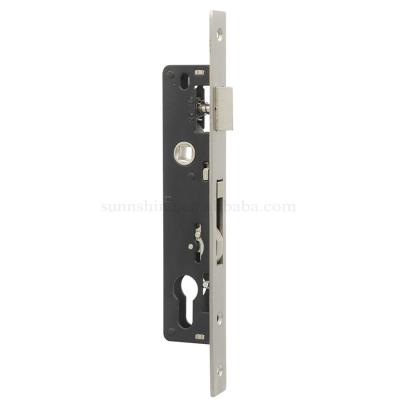 China Steel 85mm x 20mm For European Spain Egypt Pattern With Cylinder Aluminum Hardware Small Body Lock High Security Door Mortise Backset for sale