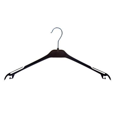 China Traditional Non Slip Custom Plastic Hanger Manufacturer For Men Clothes Hanger With Metal Hook for sale