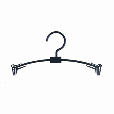 China Traditional high quality hanger for underwear hanger for clothing store for sale