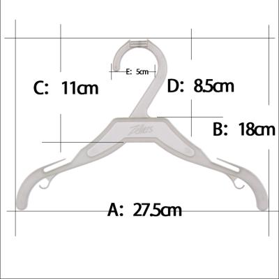 China Multifunctional Wet Plastic Short Hangers Clothes Hanger Used Clothes Hangers for sale