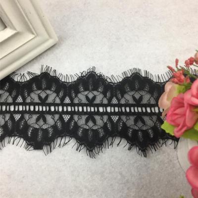 China Wholesale Quality Viable Knitted European Elegant Thick Floral Eyelash Lace Fabric For Wedding Dress for sale