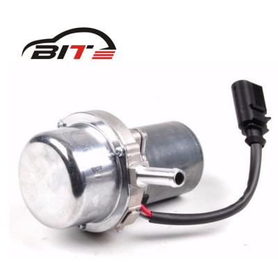 China Oil Brake Booster Vacuum Pump For Porshe Cayenne Turbo 95535561702 955 355 617 02 for sale