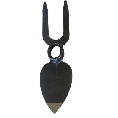 China 30020110 oval hole eye two tines sharp tips Fork-hoe forged digging garden hoe pickaxes for sale