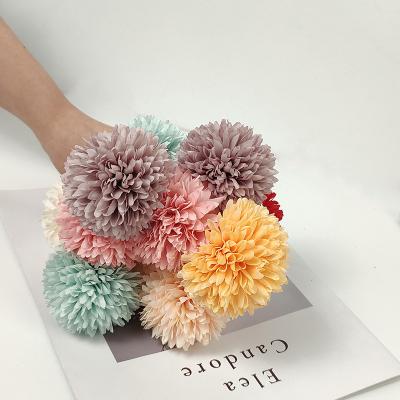 China 2023 Durable Wholesale Hot Selling Artificial Flower Ping Pong Chrysanthemum Dandelions For Wedding Decoration for sale