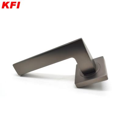 China Factory Price Guangzhou Vertical Door Handle Series Traditional Zinc Hardware for sale