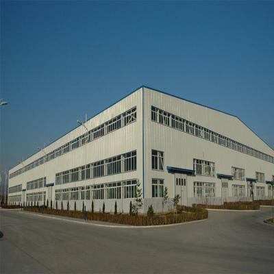 중국 Painted Hot Dip Galvanized Steel Frame Workshop With Versatile Sandwich Panel Door 판매용