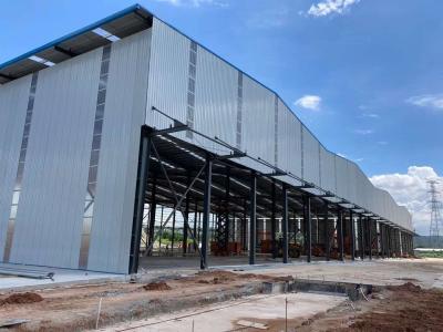 China Painted Hot Dip Galvanized Steel Structure Warehouse Customized Specifications zu verkaufen