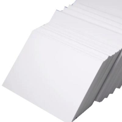 China Kaolinite Coated White Folding Box Board Paper for Environmentally-Friendly Packaging for sale