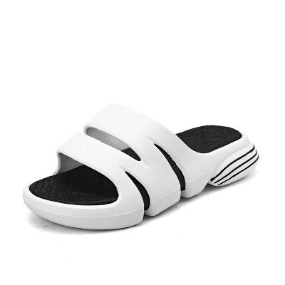 China Damping EVA Soft Non-slip Lightweight Men's Beach Bathroom Sandals Slippers Fashion Explosive Outdoor Leisure Slippers for sale