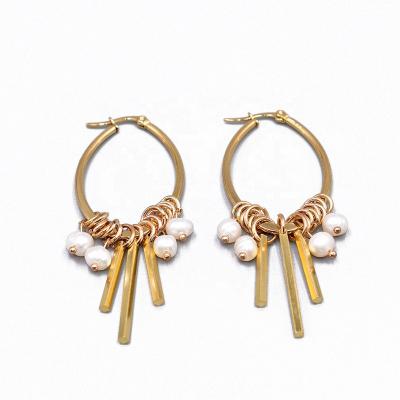 China Anti-rust fashion pearl stainless steel huggie baroque freshwater jewllery earrings wholesale not for women for sale