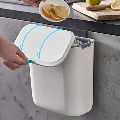 China Sustainable hanging trash can for sideboard door with lid for sale