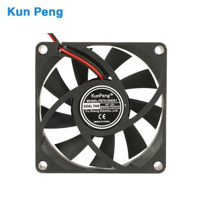 China Pure Copper Wire CE Approved Factory Supplier 12v DC Fan 7015 Plastic Blade 70mm Air Cooling Brushless DC Industrial Fan for sale