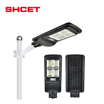 China All In One Good Quality Outdoor 2022 Led Integrated Solar Street Light All In One Energy Saving High Power 200W 300W 400W for sale