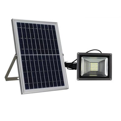 China Aluminum Solar Flood Light IP65 Dimming and Auto Night Work Mode with Solar Panel for sale