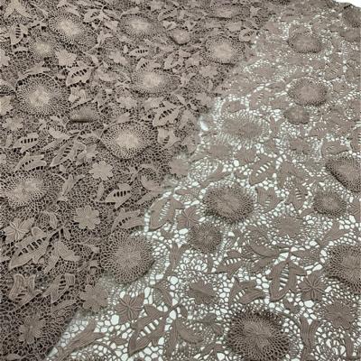 Cina Latest Design African Guipure Cord Lace Fabric 2021 Elastic 5 Yards Lace Material For Nigerian Wedding in vendita