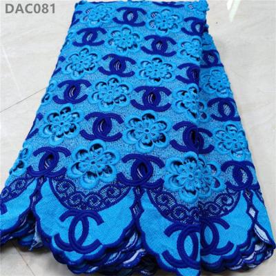 China Elastic African Cord Lace Fabric Guipure Lace 100% Polyester en venta