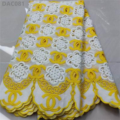 China Elastic Cord Fabric Lace Embroidered For Garment en venta