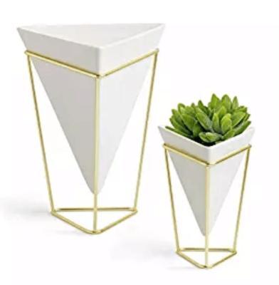 China Small Modern Modern Desktop Planters For Succulents Ceramic Planter With Stand for sale