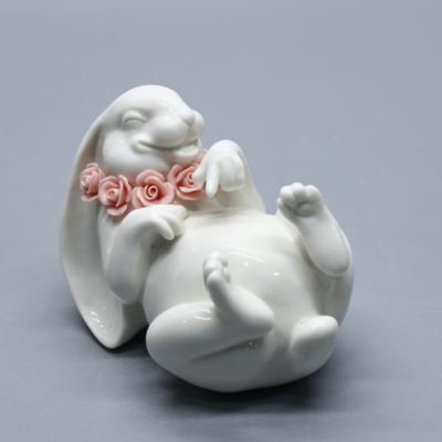 China Europe Flower Decor Easter Bunny Rabbit Handmade Painting Cute White Ceramic Porcelain for sale