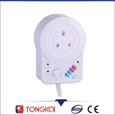 China AVS AVS 15A TV Guard Automatic Voltage Switch with Plug for sale