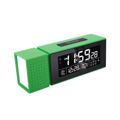 China Wholesale Digital Digital Factory Diner Wallar Bedroom Calendar Alarm Usb Radio Desk And Table Clocks for sale