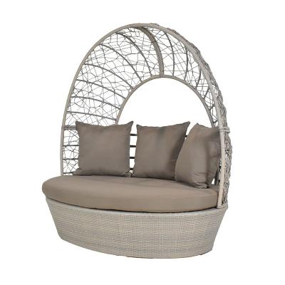 China Outdoor Furniture Sofa Garden Chair Set Modern Family Rattan Backyard Sofa Garden White Aluminum Steel Chairs Solid Color Set for sale