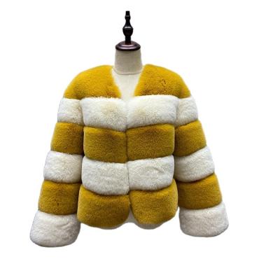 China Real Style Woman Viable Sale Winter Faux Placket Faux Fur Fox Leather Warm Short Leather Jacket for sale