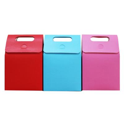 China Recycled Materials Color Dried Fruit Candy Card Flip White Paper Bags Small Hand DiHe Gift Bag Spot Can Be Printed Logo for sale