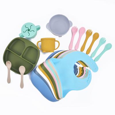 China 100% Custom High Quality Eco-friendly Food Grade Silicone Baby Bib Set Soft Waterproof Spoon Bowls With Food Catcher for sale