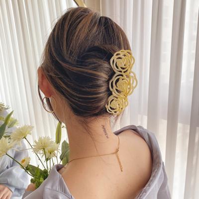 China Korean Acrylic Party Hairpin Women Hair Clip Large Rose Hair Claw Clips Hair Accessories for sale