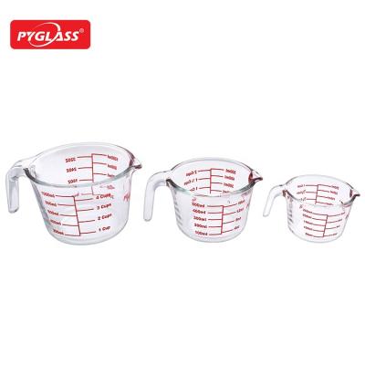 China New Trend Sustainable Home Appliances Borosilicate Glass Measuring Cup for sale